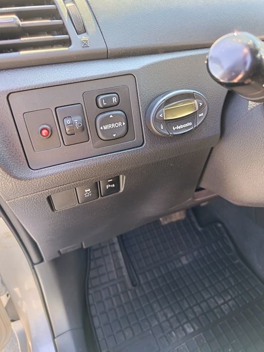 Toyota verso 1.8 benzina