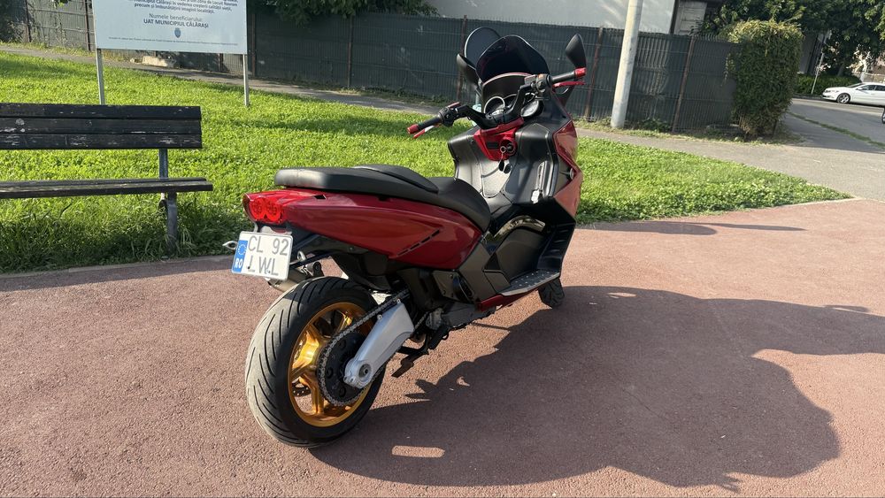 Vand Gilera GP800