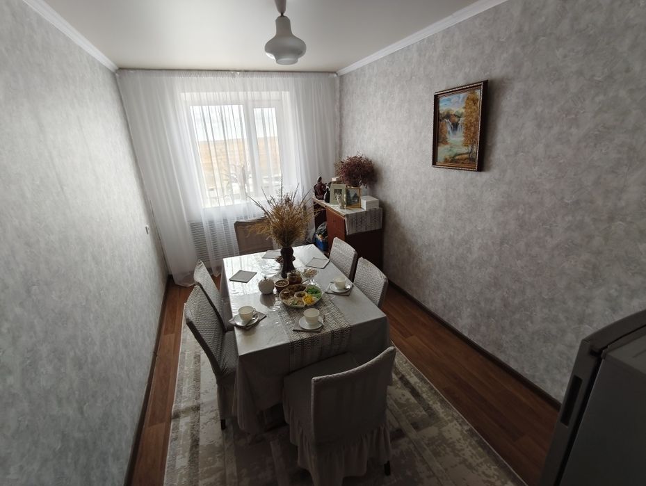 Квартира 3 комнатная