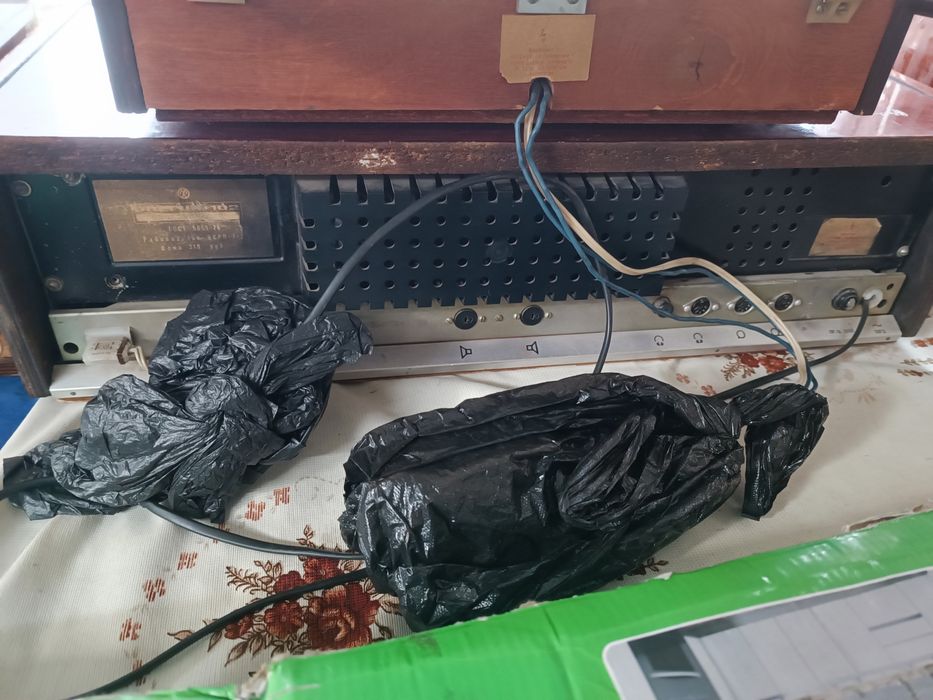 Продам радиоприемник