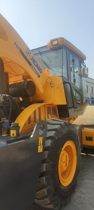 Каток 22 тонны. Из Китая XCMG