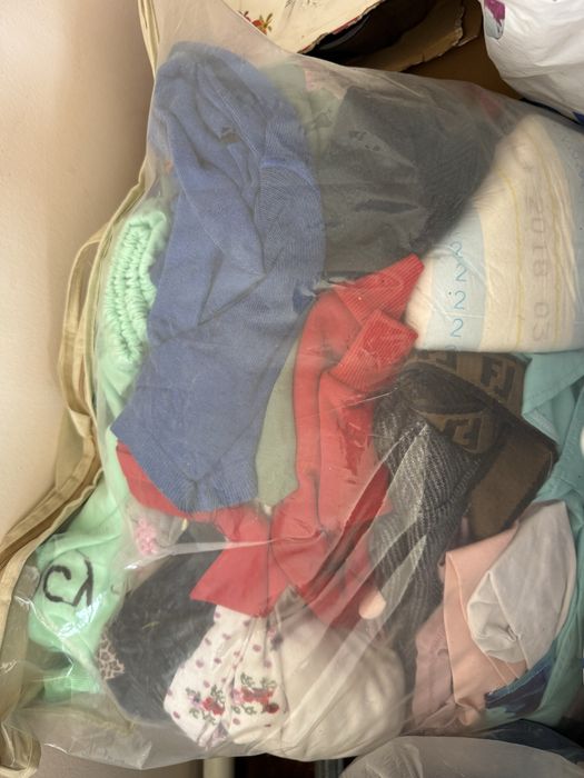 Отдам детские мужские женские вещи