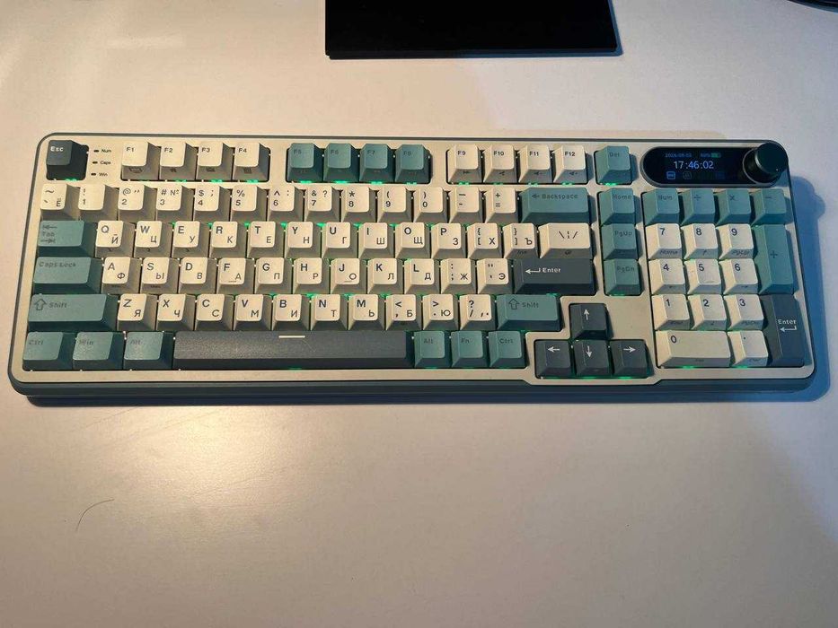 Механическая клавиатура Royal Kludge S98. (Cream-Switch)