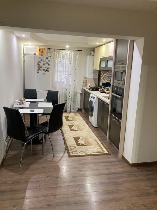Apartament 3 camere