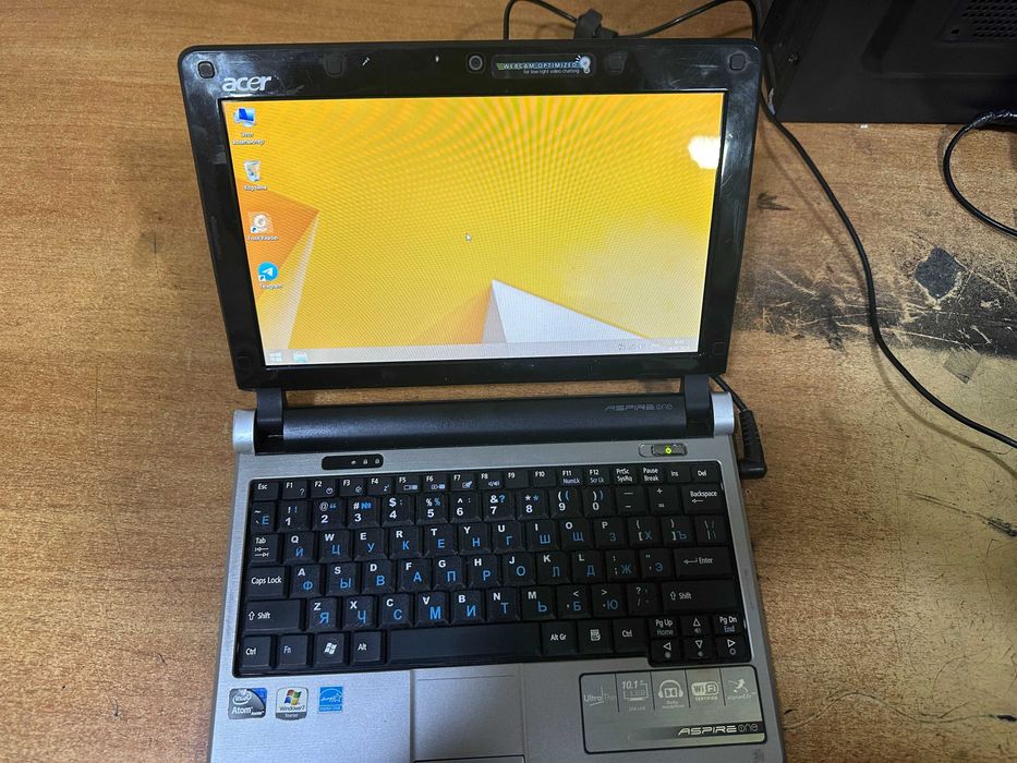 Acer Aspire ONE KAV60