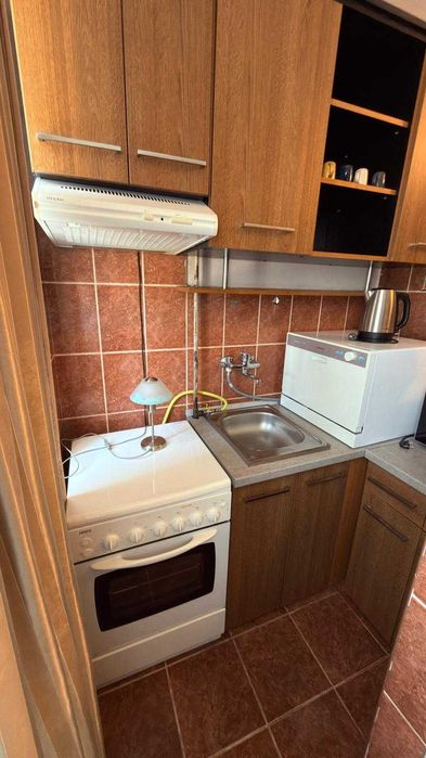 Proprietar închiriez garsonieră complet utilată, cu parcare, zona Gară, fără comision