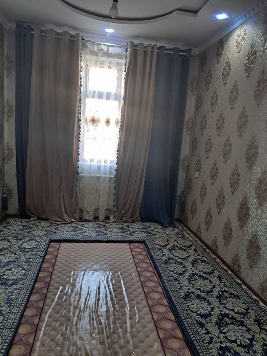 3 xonali uy sotiladi