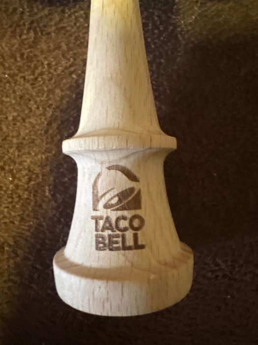 Krom Pop Campionatul National de Kendama Taco Bell
