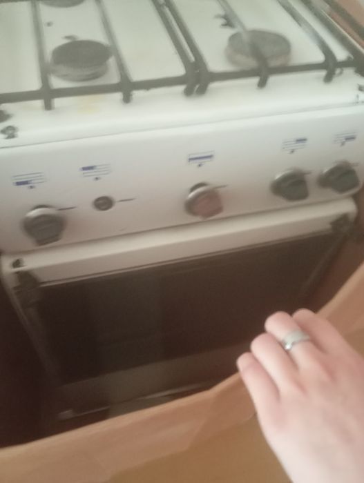 Газовая плита  15000