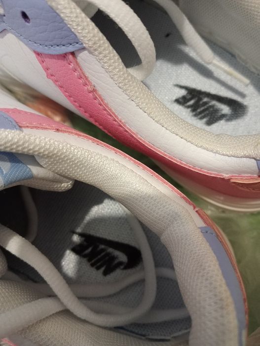 Кроссовки 38размер