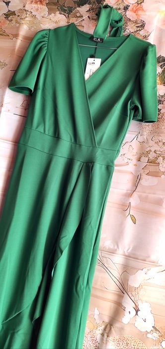 Rochie elegantă midi