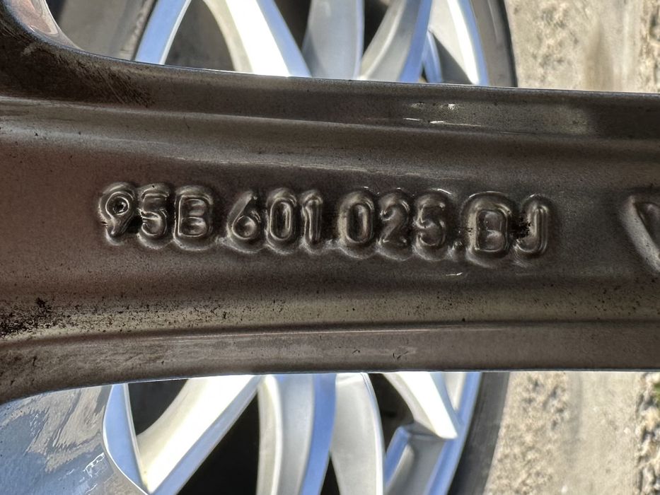 Jante / Roti Porsche Macan : 265 45 20 / 295 40 20