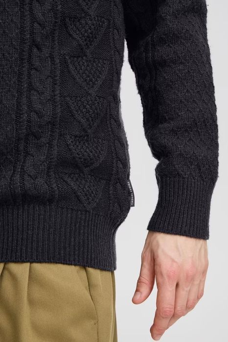 Casual Friday ОРИГИНАЛЕН мъжки пуловер - XL