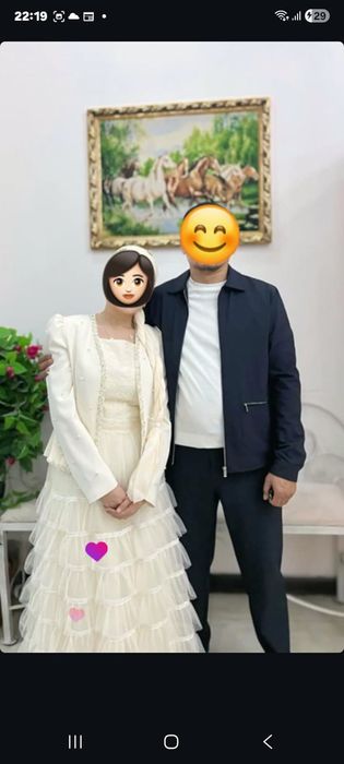 Той көйлектер сатылады