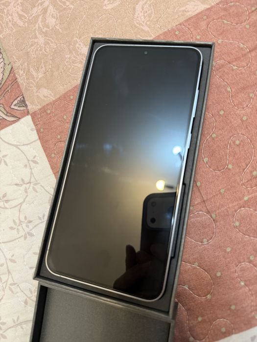 Продам Samsung S25 FE