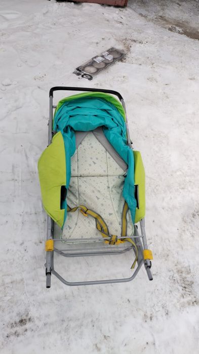 Продам санки детские