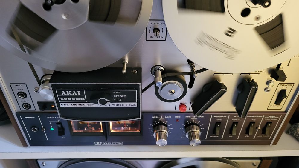 Magnetofon akai 4000 DB