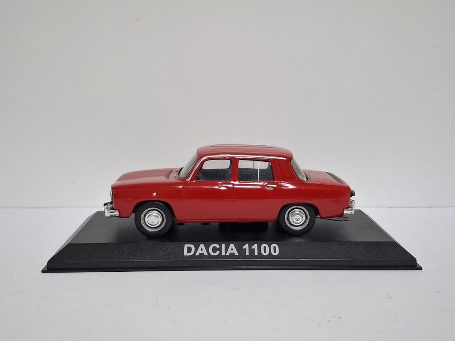 macheta dacia 1:43