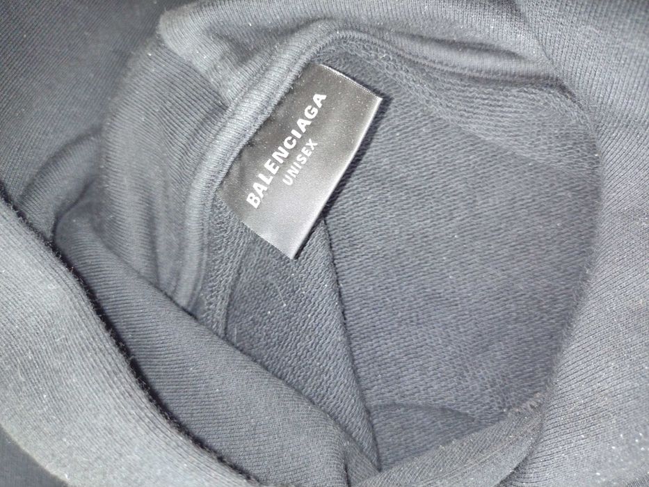 Худи BALENSIAGA.Голям размер.Чисто нов.Оригинален.
