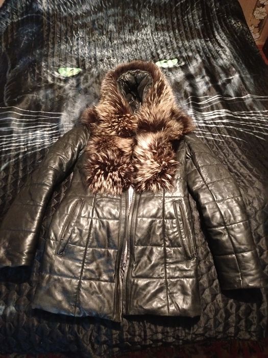 Куртка зима 44р 5000