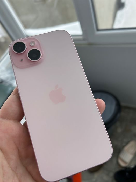 iPhone 15 pink, 128gb перфектен