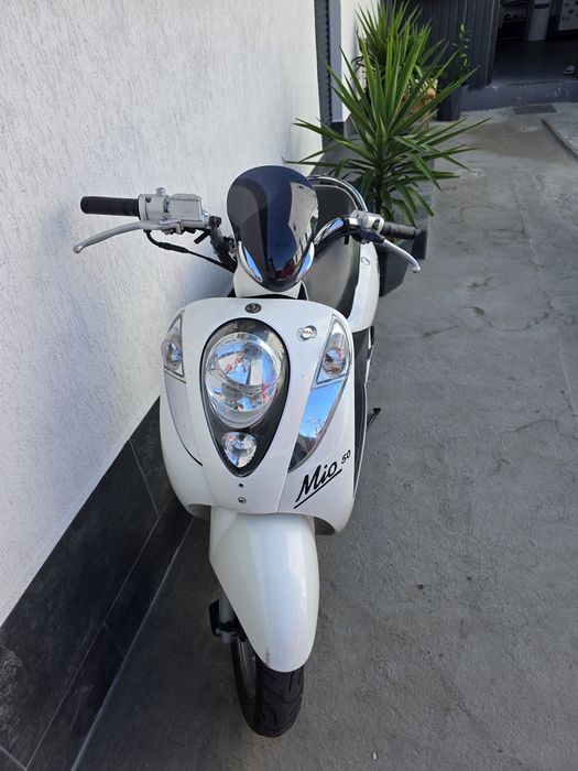 Scuter Mio Sym 50