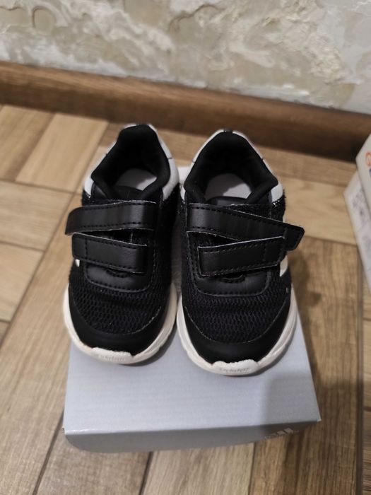 Бебешки маратонки