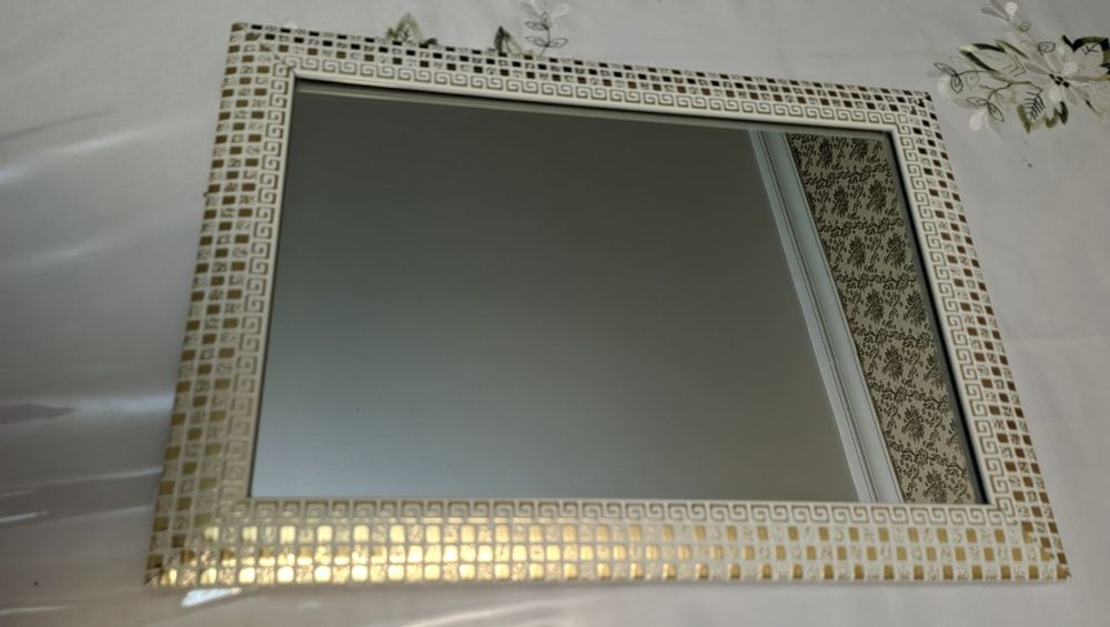 Зеркало toshoyna