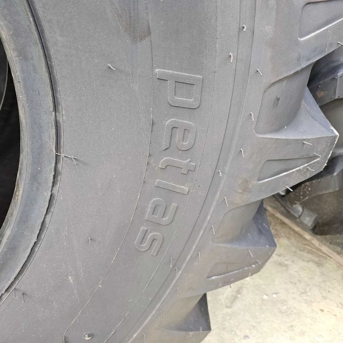 Шина 30.5-32  petlas