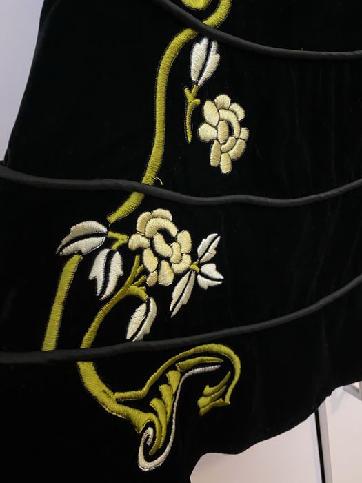 costum din doua piese fusta si top Emporio Armani