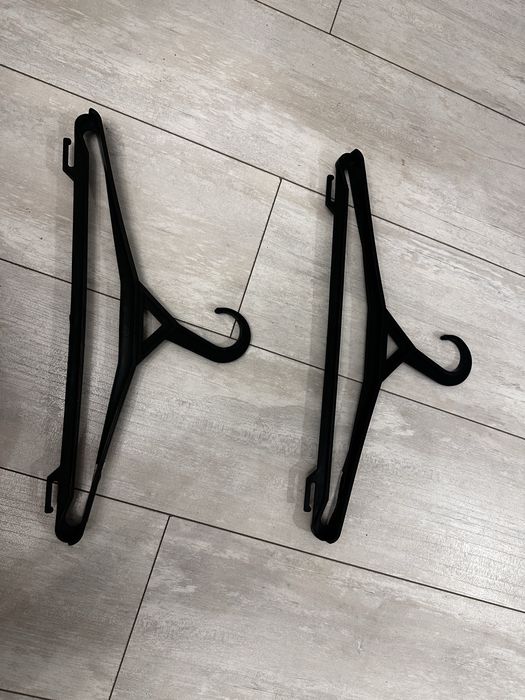 Вешалки пластиковые крепкие