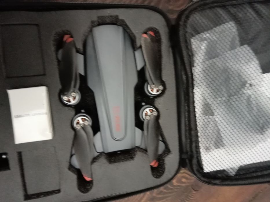 Дрон  EIS  RG  106