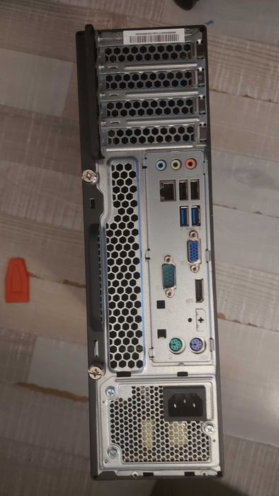 Lenovo M73 / Intel Dual Core G3220 / 4GB DDR3/500GB HDD/ slim compact