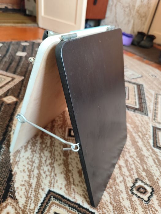 Продам бизиборд.