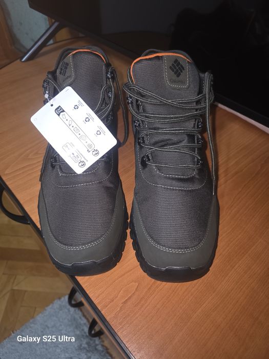 Bocanci impermeabili 44.5