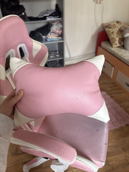 scaun de gaming fete