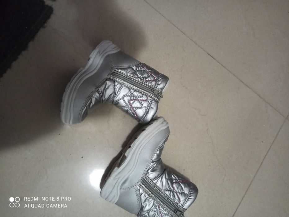 Детски зимни ботуши 24 номер