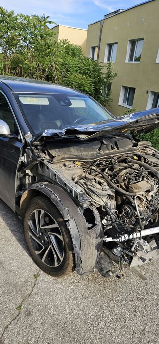 Инфинити infiniti Q30 2.2d