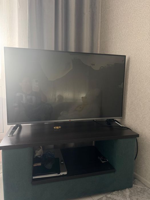 Телевизор на запчасти