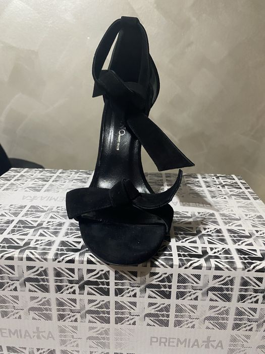Sandale din piele intoarsă, size 37