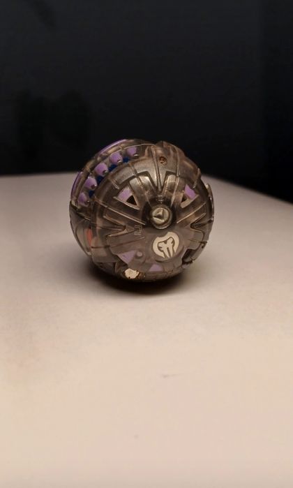 Bakugan Hydranoid Darkus Transparent 500G-RAR (cititi descrierea)