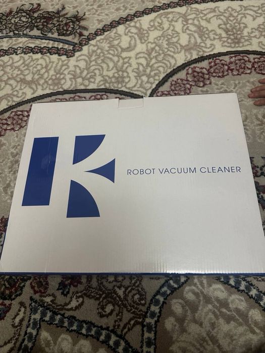Robot vacuum cleaner