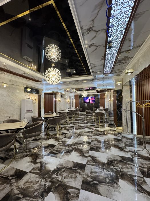 Novza uztelecom yaqinida restarant sotiladi