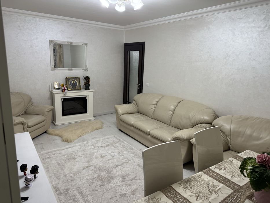 Vand apartament 3 camere Obcini