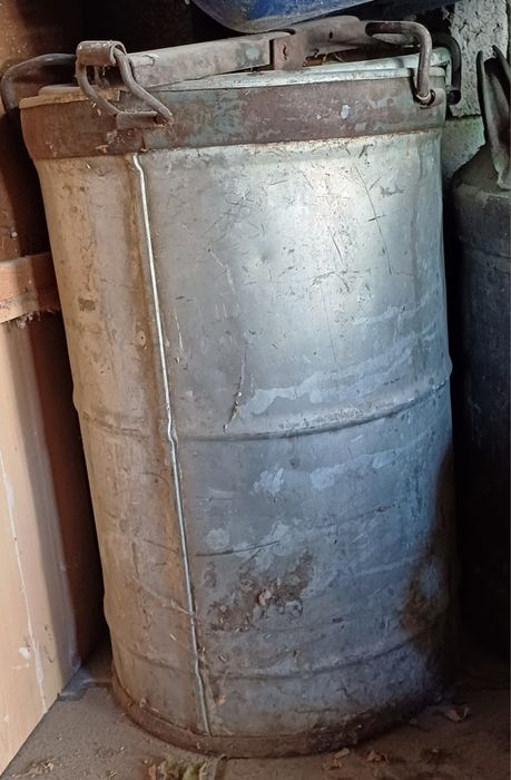 Продам фляги разные