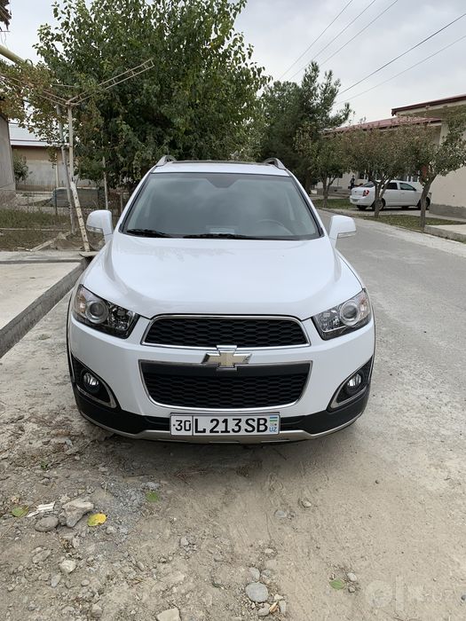 Chevrolet Captiva 3+ sotiladi