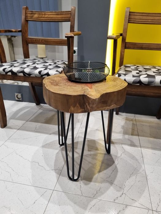 Дизайнерски стол / Кресло от масив Орех и маса