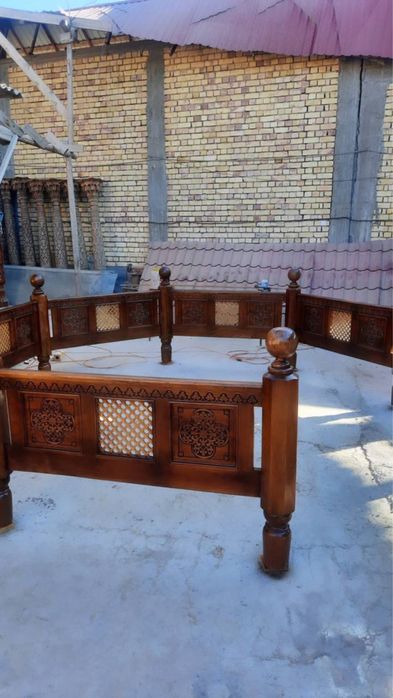 Каловот сакиз бурче