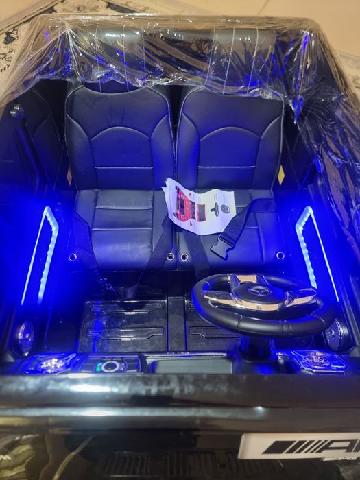 Детская машина новый Mercedes-Benz