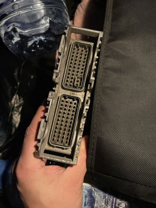 Продам блок управления двигателем